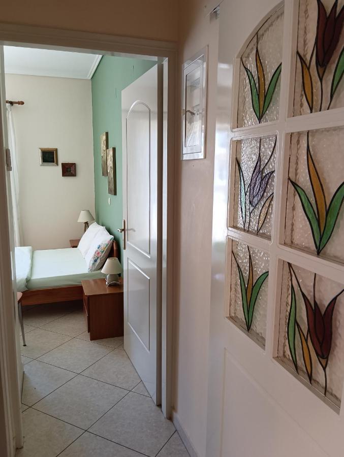 Thalia Apartment In Kalamata, 15' Walk From The City Center And The Beach Exterior foto